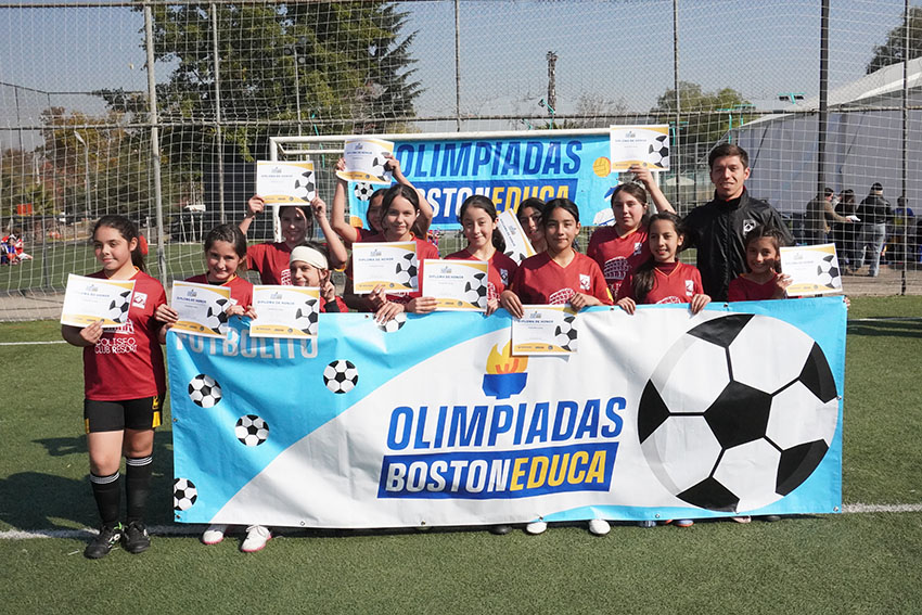 Nuestras alumnas compitieron de gran forma en el Futbolito Mini de las Olimpiadas BostonEduca