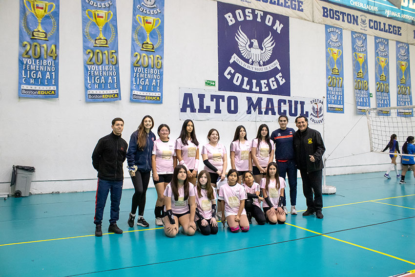 Emocionante fecha de Vóleibol Mini Damas en Olimpiadas BostonEduca con seleccionadas nacionales