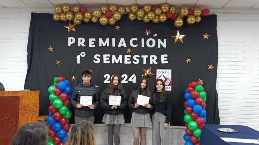 Distinción EXCELENCIA ACADÉMICA