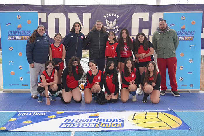 Gran jornada con seleccionadas nacionales de vóleibol femenino en las Olimpiadas BostonEduca 2025