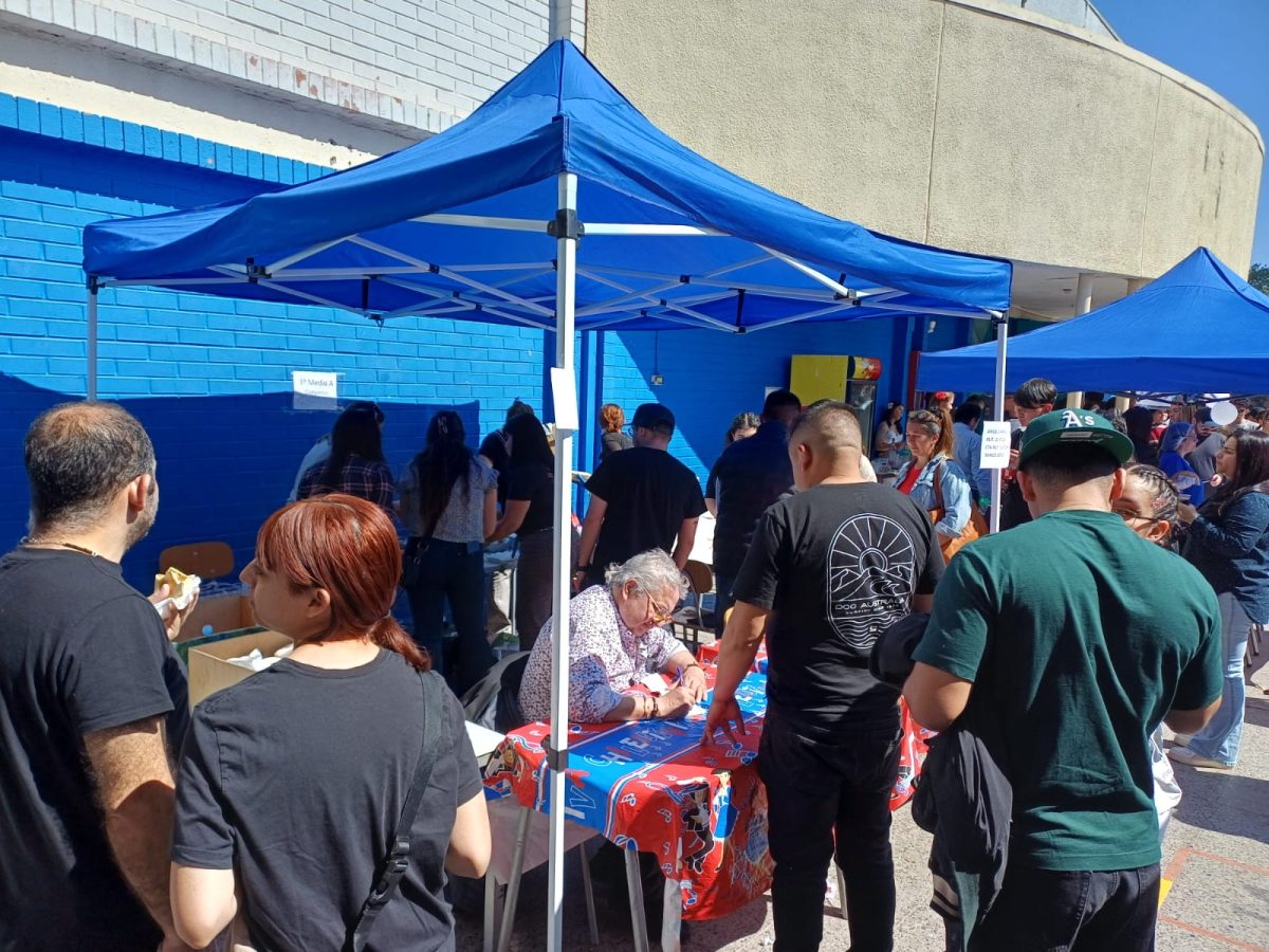 Muestra Folclórica por las Fiestas Patrias