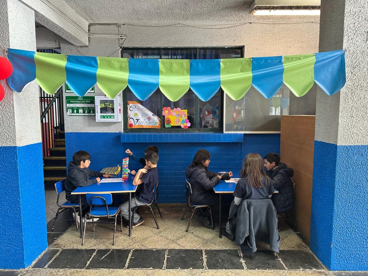 Implementación de Juegos de mesa en los recreos