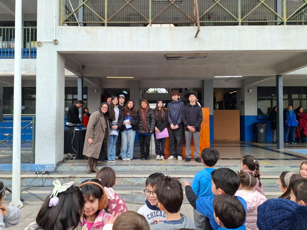 Acto Cívico: Celebración del We Tripantu y Reconocimientos por Asistencia