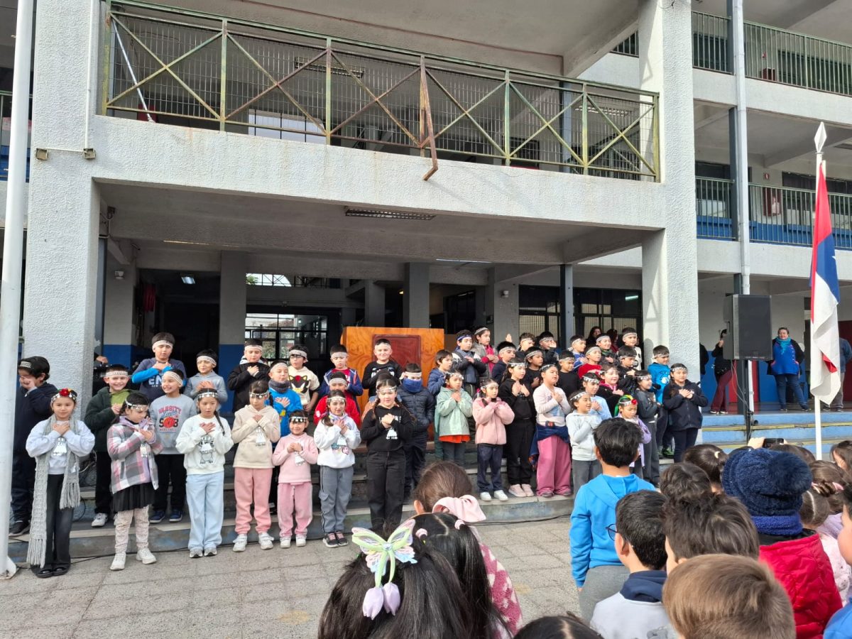 Acto Cívico: Celebración del We Tripantu y Reconocimientos por Asistencia
