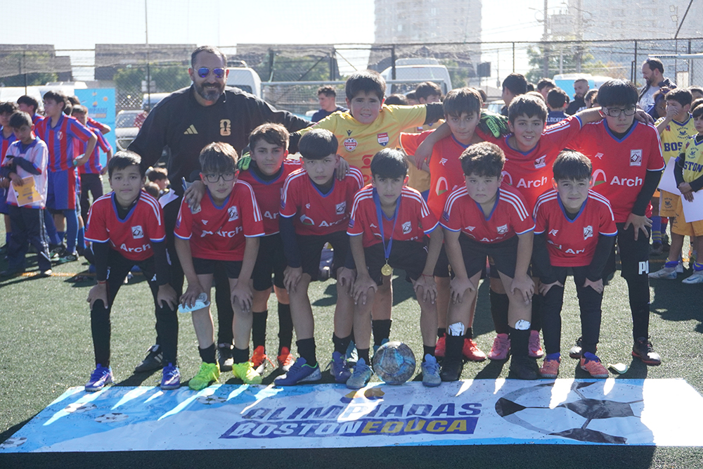 Más de un centenar de estudiantes participaron en el Futbolito Mini Varones de las Olimpiadas BostonEduca