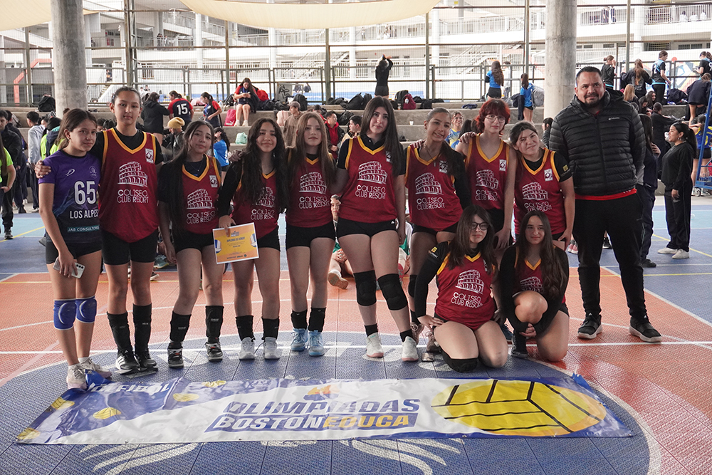 Nuestras estudiantes compitieron en el torneo de Vóleibol Intermedia Damas de las Olimpiadas BostonEduca