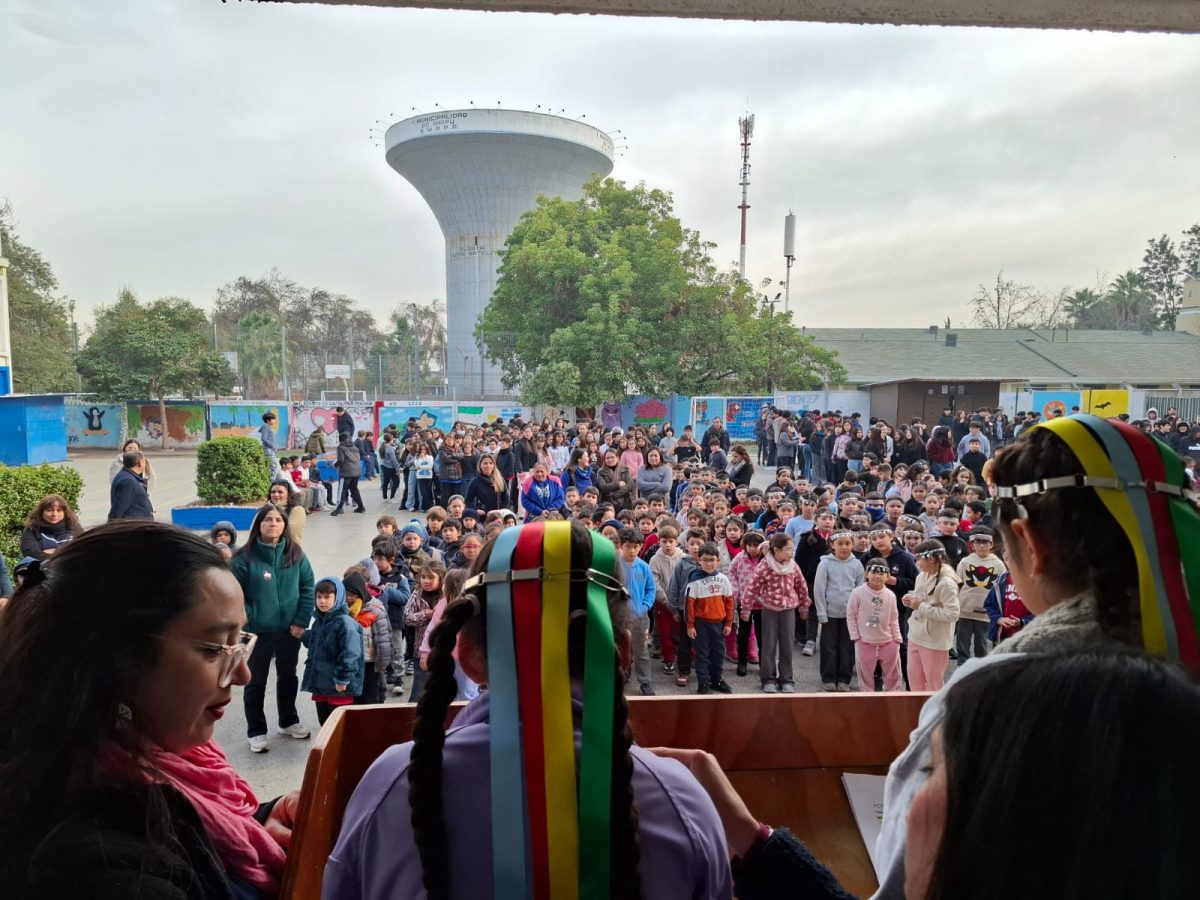 Acto Cívico: Celebración del We Tripantu y Reconocimientos por Asistencia