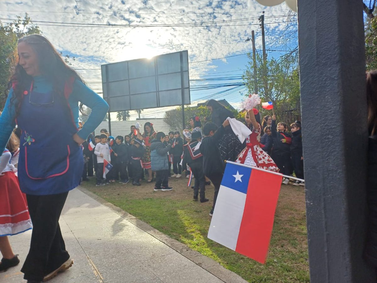 Acto Cívico de Inicio de Fiestas Patrias