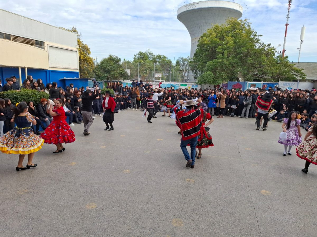 Acto Cívico de Inicio de Fiestas Patrias