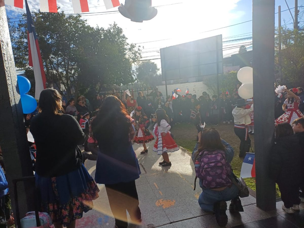 Acto Cívico de Inicio de Fiestas Patrias