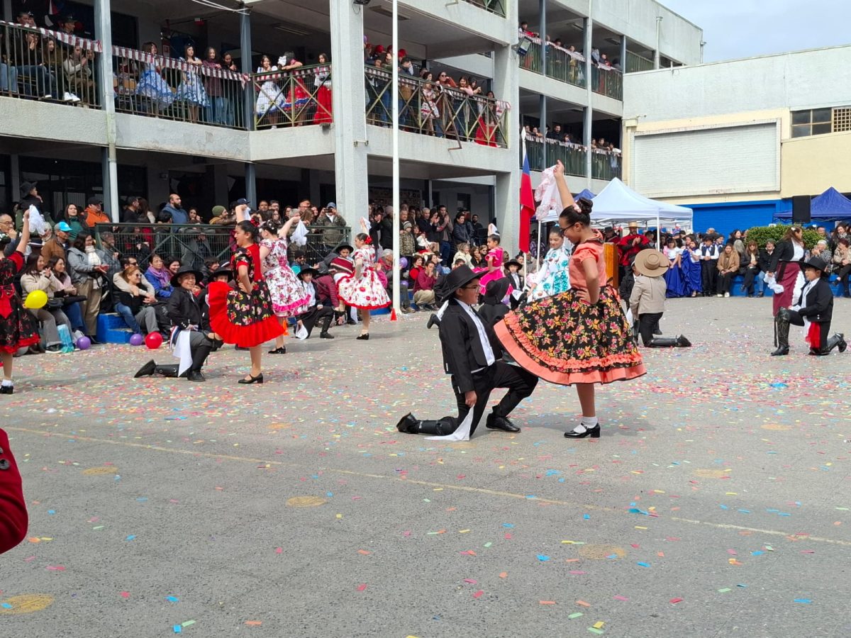 Celebración fiestas patrias
