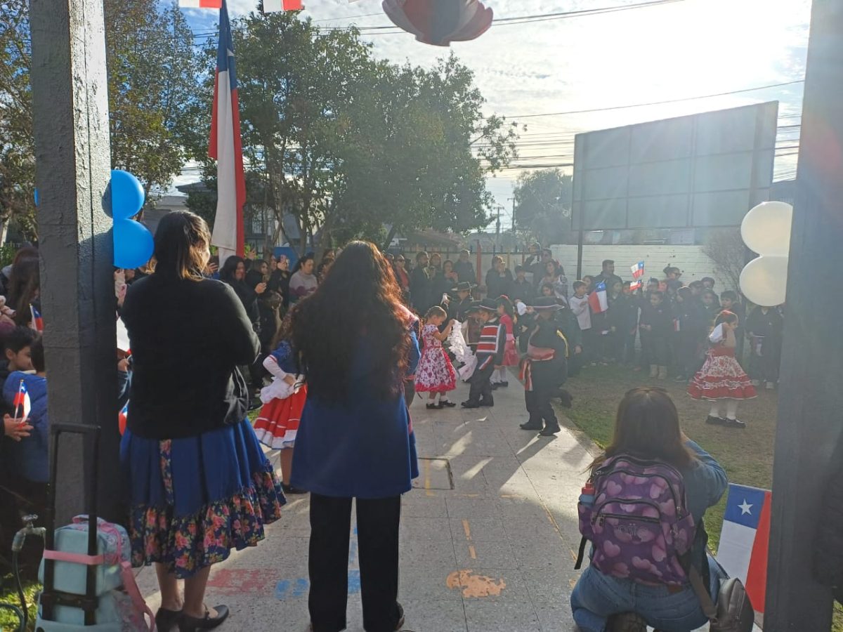 Acto Cívico de Inicio de Fiestas Patrias