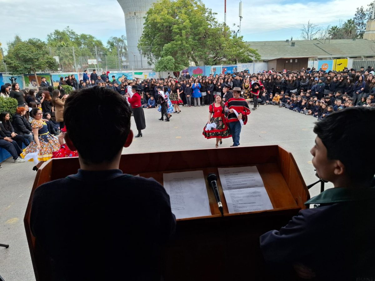 Acto Cívico de Inicio de Fiestas Patrias