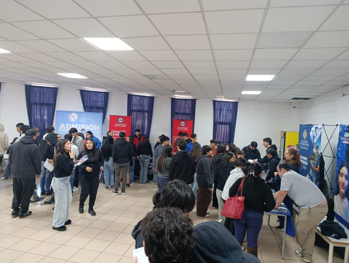 Feria Vocacional en Colegio Los Alpes