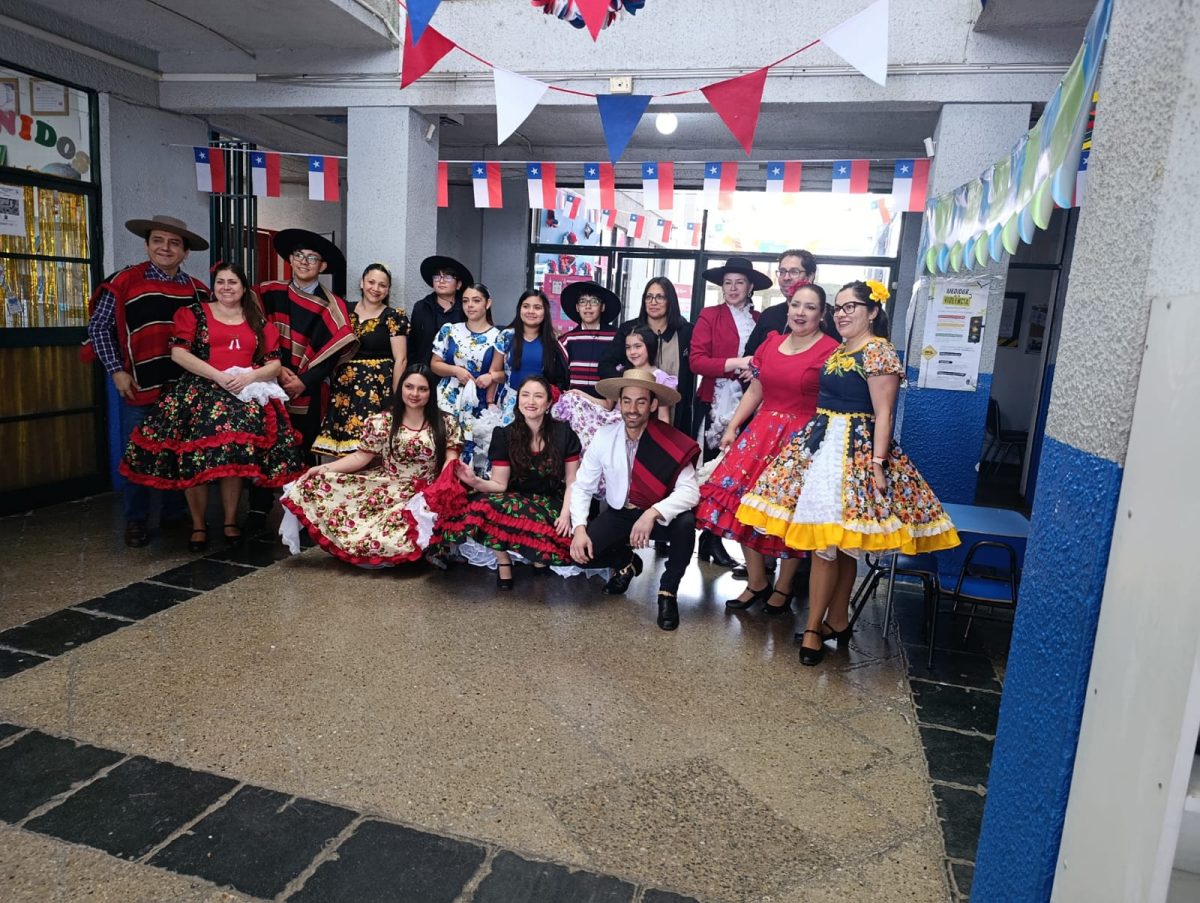 Acto Cívico de Inicio de Fiestas Patrias