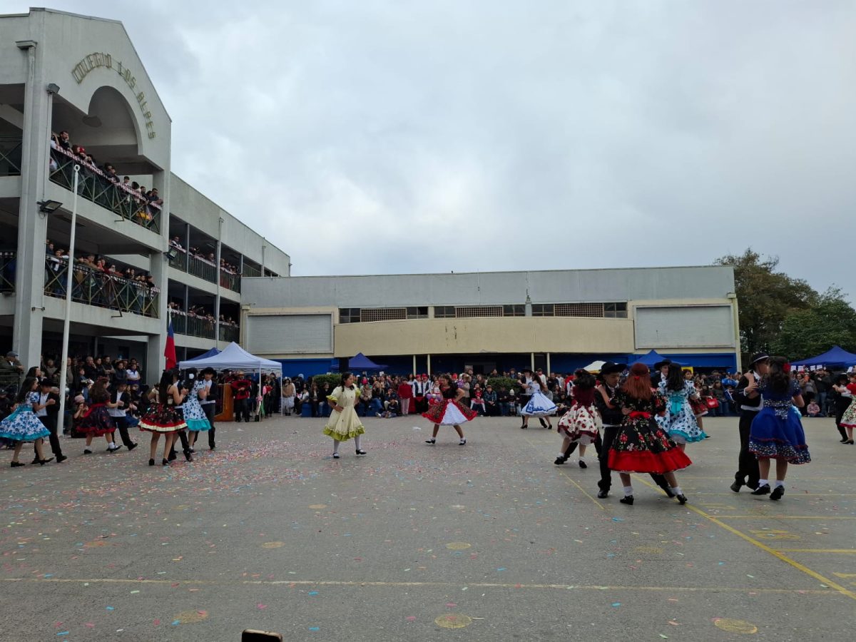 Celebración fiestas patrias
