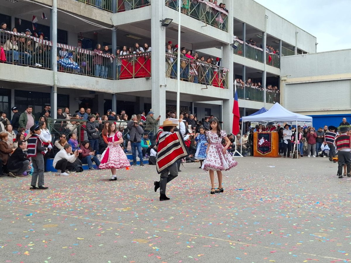 Celebración fiestas patrias