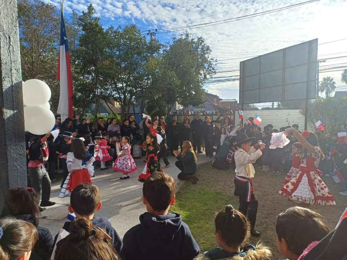 Acto Cívico de Inicio de Fiestas Patrias