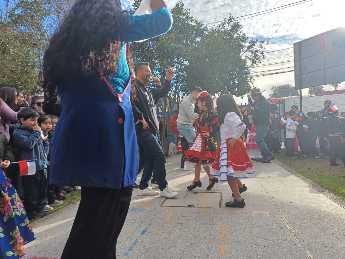 Acto Cívico de Inicio de Fiestas Patrias
